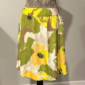New York & Company green/yellow Floral A-Line Skirt with pockets Size 2